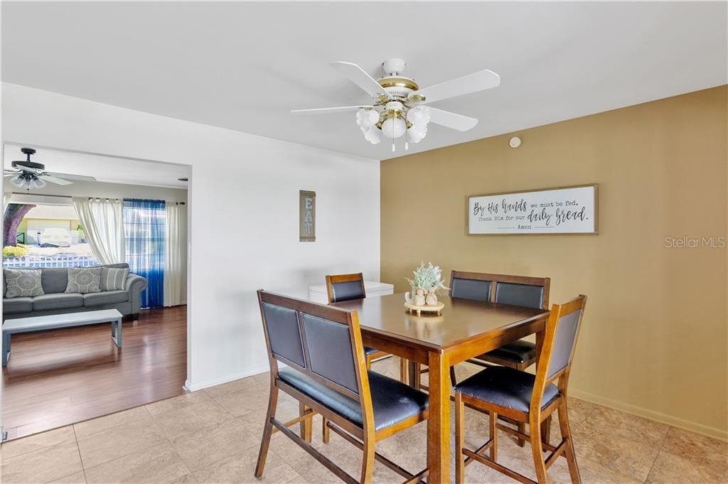 Recently Sold: $292,000 (3 beds, 2 baths, 2301 Square Feet)
