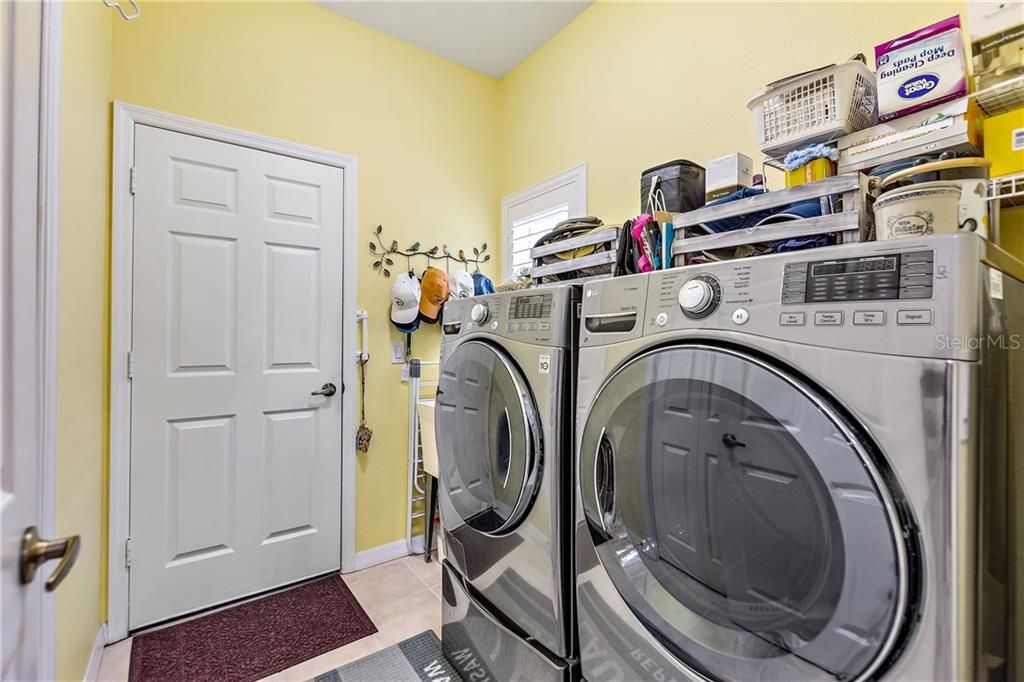 LG pedestal washer and dryer, laundry sink and closet pantry
