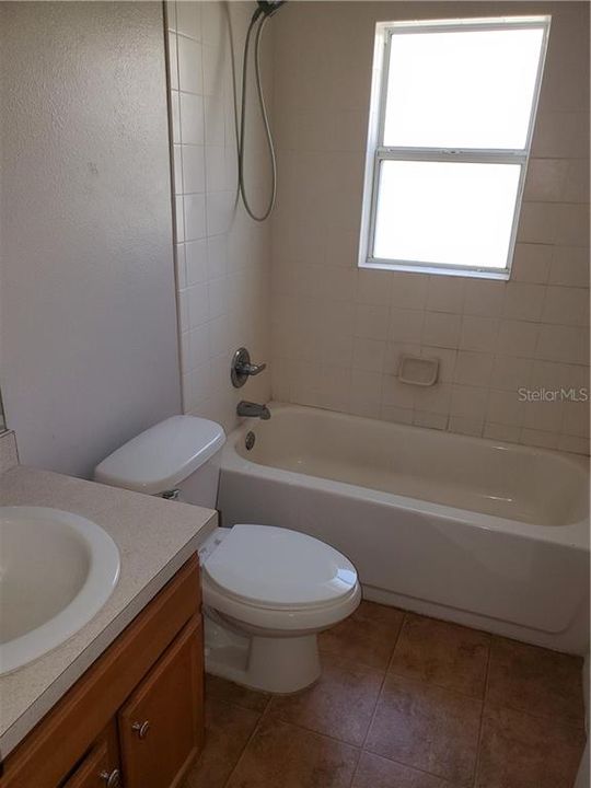 最近租的: $1,200 (3 贝兹, 2 浴室, 1571 平方英尺)