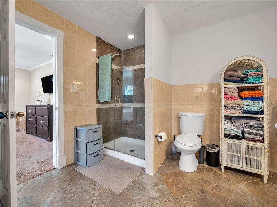 最近售出: $265,000 (3 贝兹, 2 浴室, 1650 平方英尺)