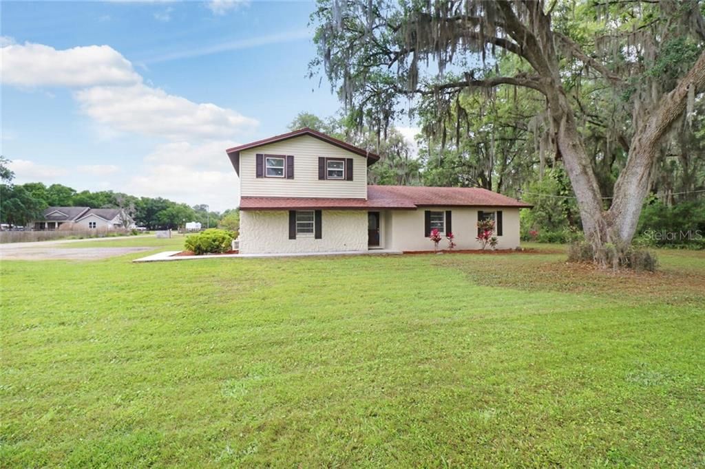 Недавно продано: $319,000 (4 спален, 2 ванн, 2025 Квадратных фут)