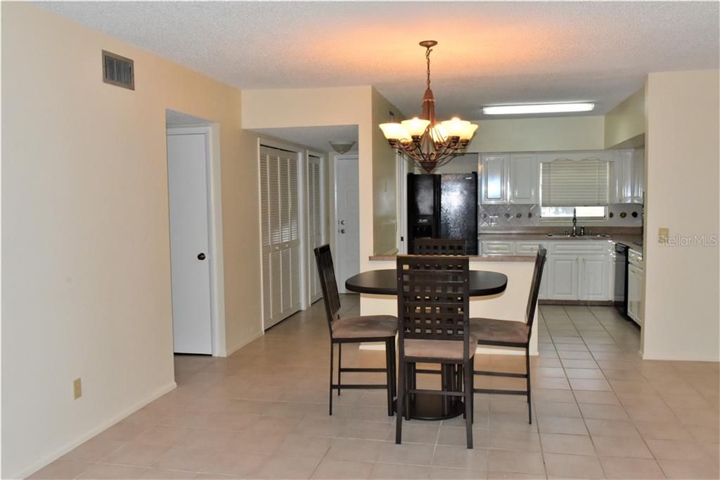 Recently Sold: $134,900 (2 beds, 2 baths, 1400 Square Feet)