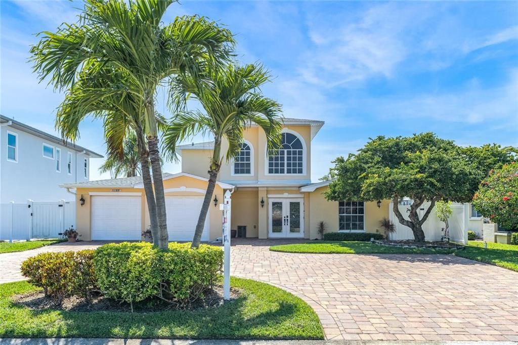 Recently Sold: $1,250,000 (3 beds, 3 baths, 2769 Square Feet)