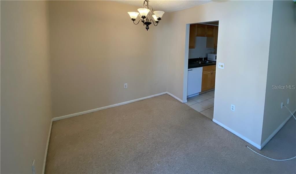 Recently Sold: $84,900 (1 beds, 1 baths, 740 Square Feet)