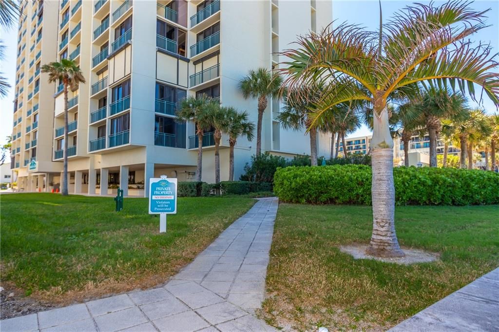 Recently Sold: $509,000 (2 beds, 2 baths, 1364 Square Feet)