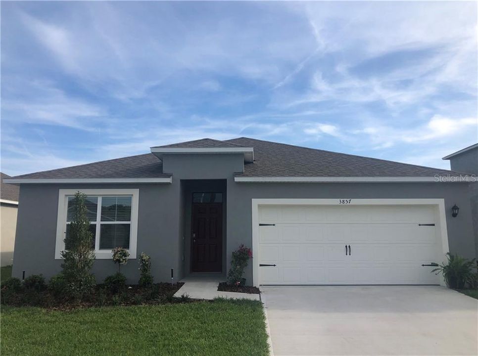 Recently Sold: $312,500 (4 beds, 2 baths, 1828 Square Feet)