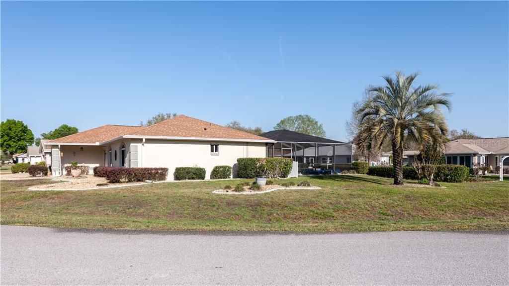 Recently Sold: $225,000 (3 beds, 2 baths, 2039 Square Feet)