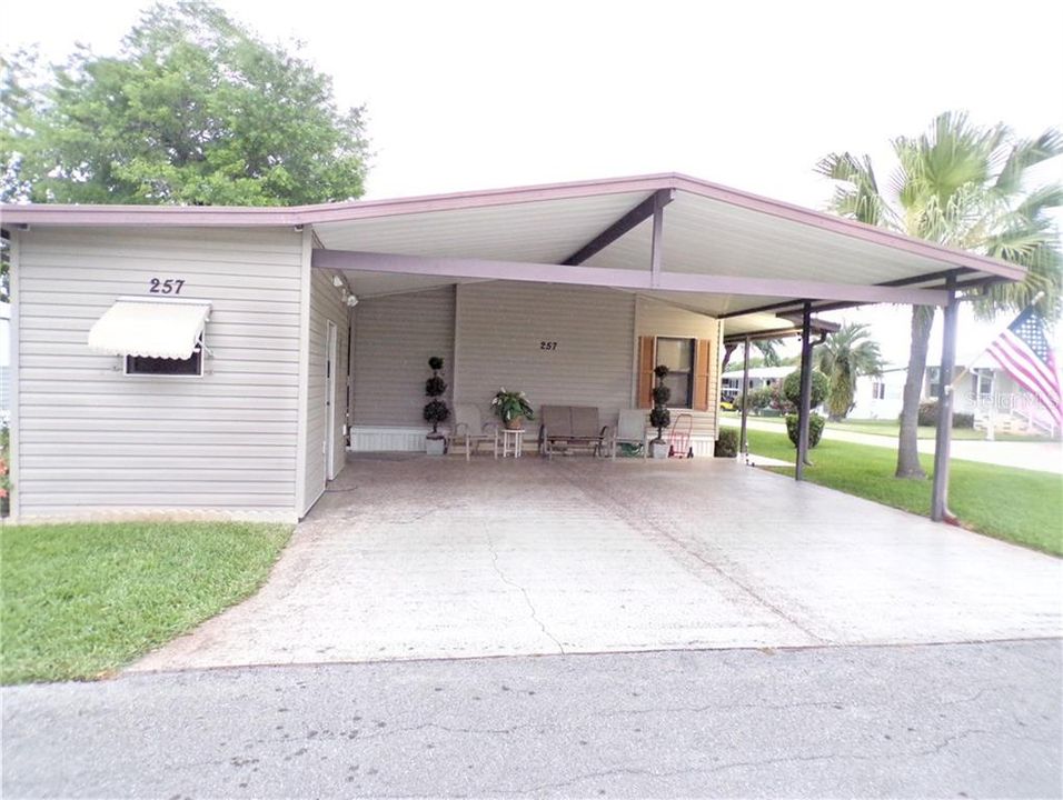 Recently Sold: $115,000 (2 beds, 2 baths, 1104 Square Feet)