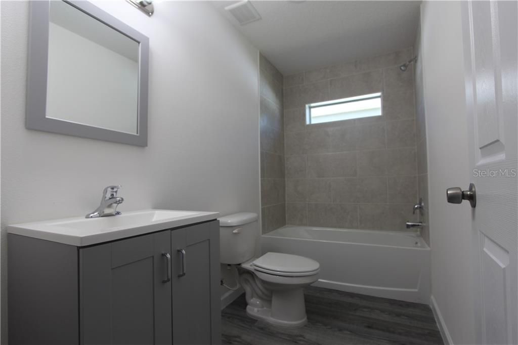 Недавно арендовано: $1,750 (4 спален, 2 ванн, 1710 Квадратных фут)