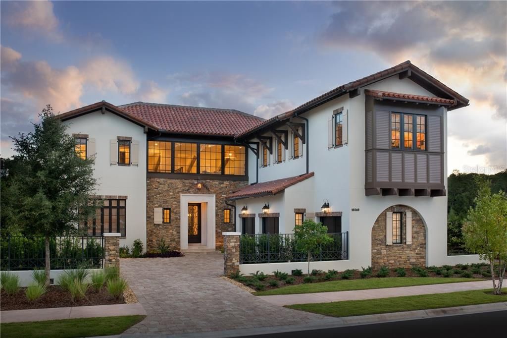 Recently Sold: $4,175,000 (5 beds, 5 baths, 4952 Square Feet)