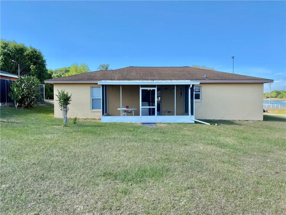 Recently Sold: $189,900 (4 beds, 2 baths, 1288 Square Feet)