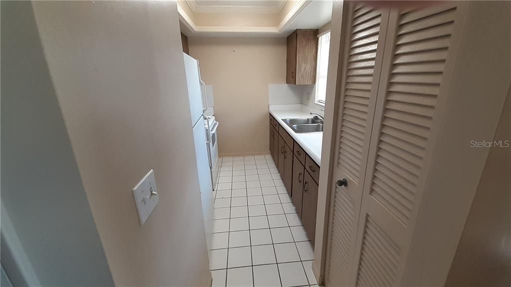 Recently Rented: $800 (1 beds, 1 baths, 627 Square Feet)