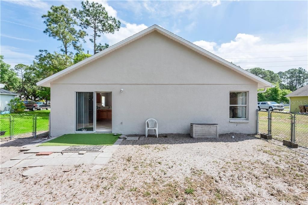 Recently Sold: $250,000 (3 beds, 2 baths, 1153 Square Feet)