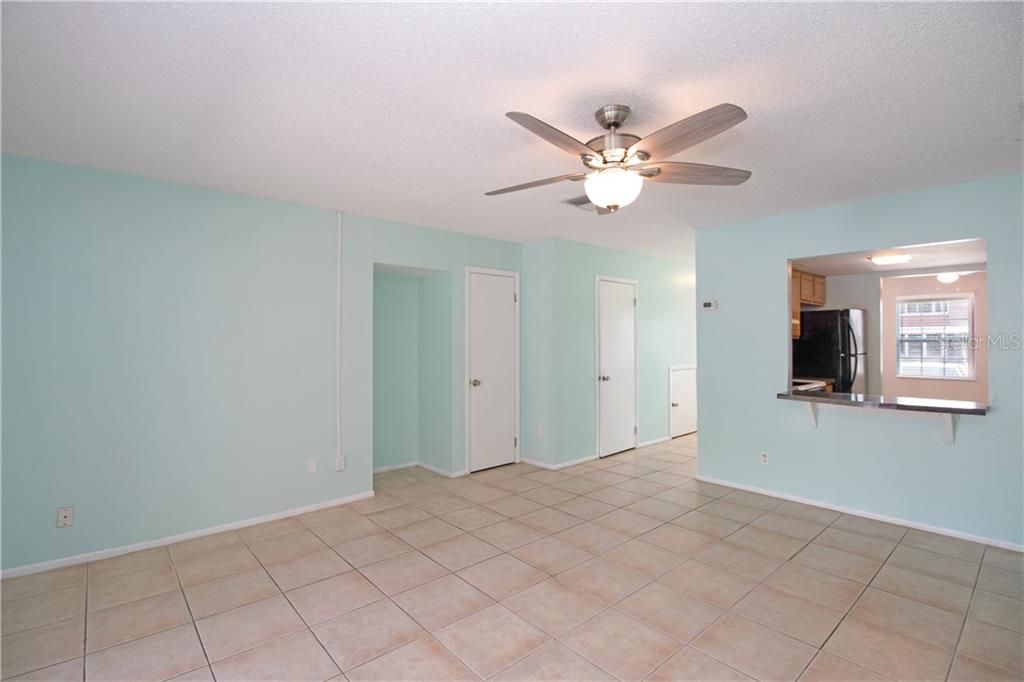 Recently Sold: $125,000 (2 beds, 1 baths, 1040 Square Feet)