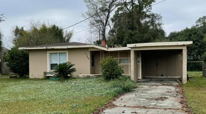 Recently Rented: $1,250 (3 beds, 1 baths, 1060 Square Feet)