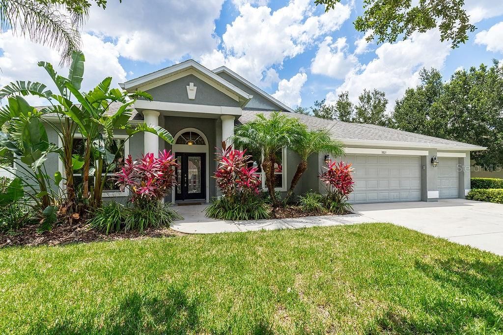 Recently Sold: $550,000 (5 beds, 4 baths, 3251 Square Feet)