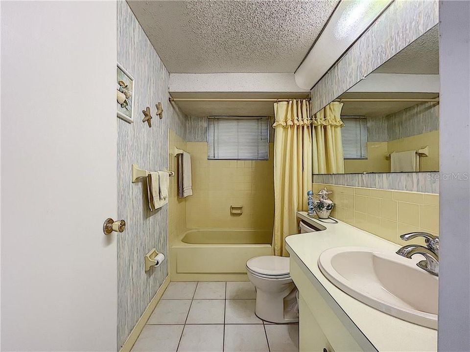最近售出: $168,000 (2 贝兹, 2 浴室, 1344 平方英尺)