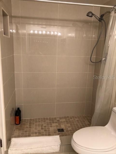 Recently Rented: $1,600 (2 beds, 2 baths, 1030 Square Feet)