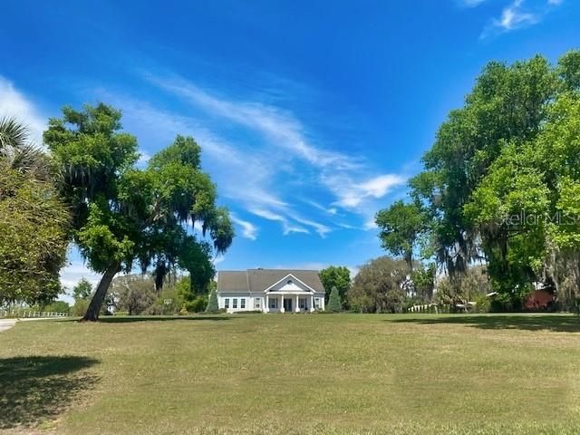 Vendido Recientemente: $799,900 (4 camas, 3 baños, 4254 Pies cuadrados)