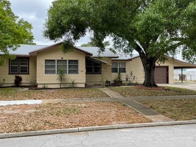 Recently Rented: $1,450 (3 beds, 2 baths, 1215 Square Feet)