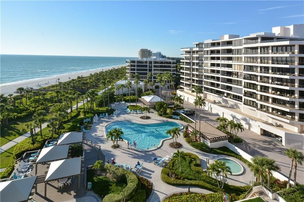 Recently Sold: $2,500,000 (3 beds, 3 baths, 3382 Square Feet)