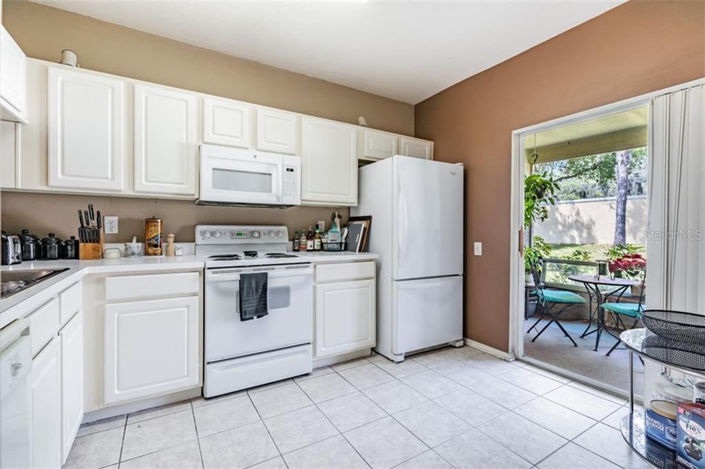Recently Sold: $150,000 (2 beds, 1 baths, 1110 Square Feet)