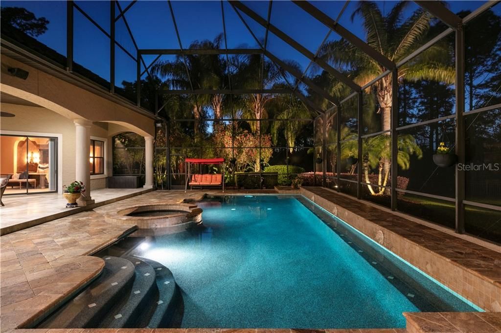 Recently Sold: $1,650,000 (5 beds, 5 baths, 5955 Square Feet)