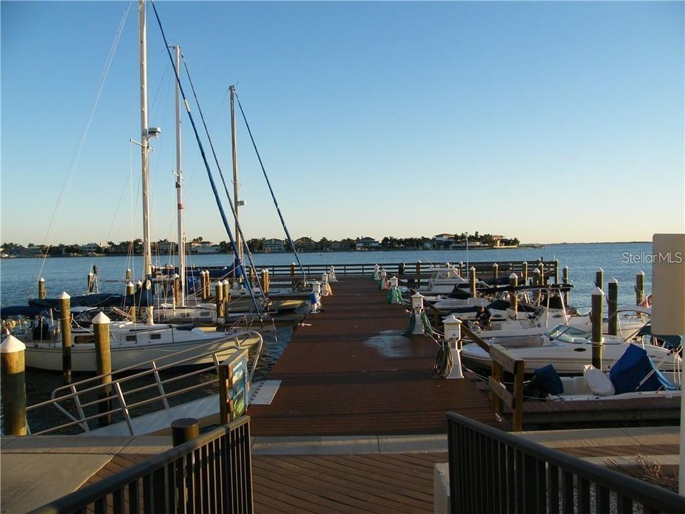 Bring your boat and tie it up at our first come first serve boat docks
