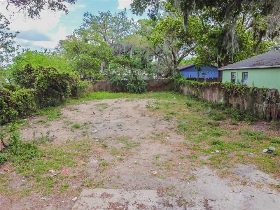 Vendido Recientemente: $39,000 (0.12 acres)