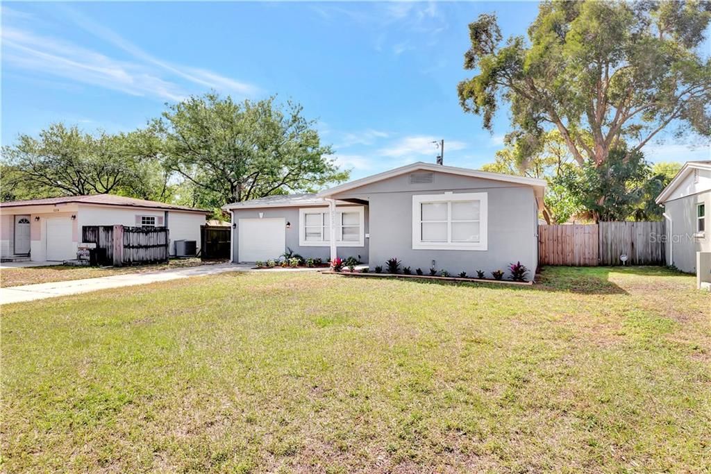 Recently Sold: $259,900 (3 beds, 2 baths, 1001 Square Feet)