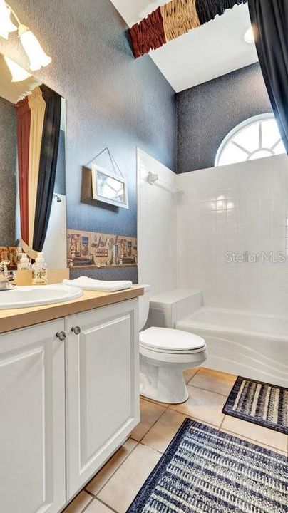 最近售出: $535,000 (3 贝兹, 3 浴室, 3476 平方英尺)