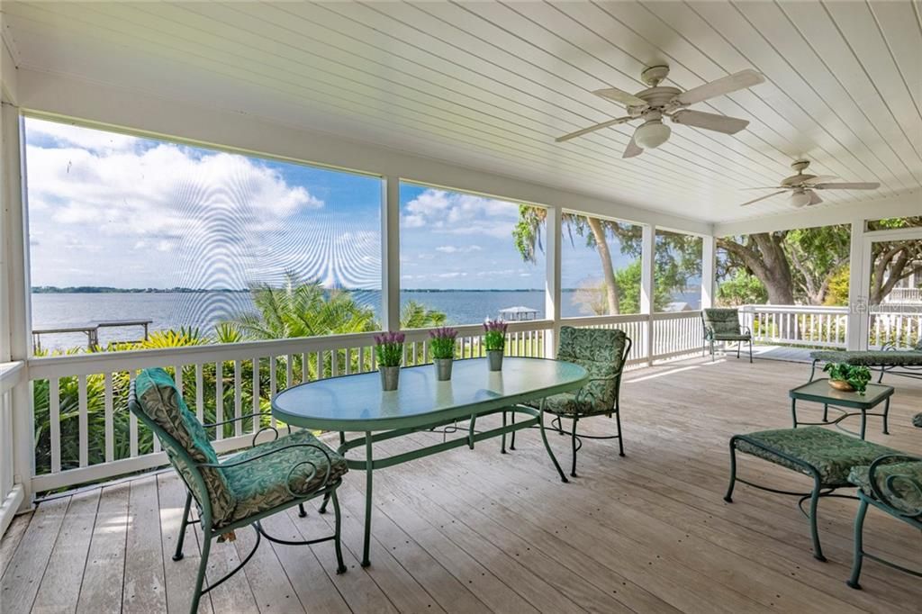 Recently Sold: $1,250,000 (4 beds, 5 baths, 3496 Square Feet)
