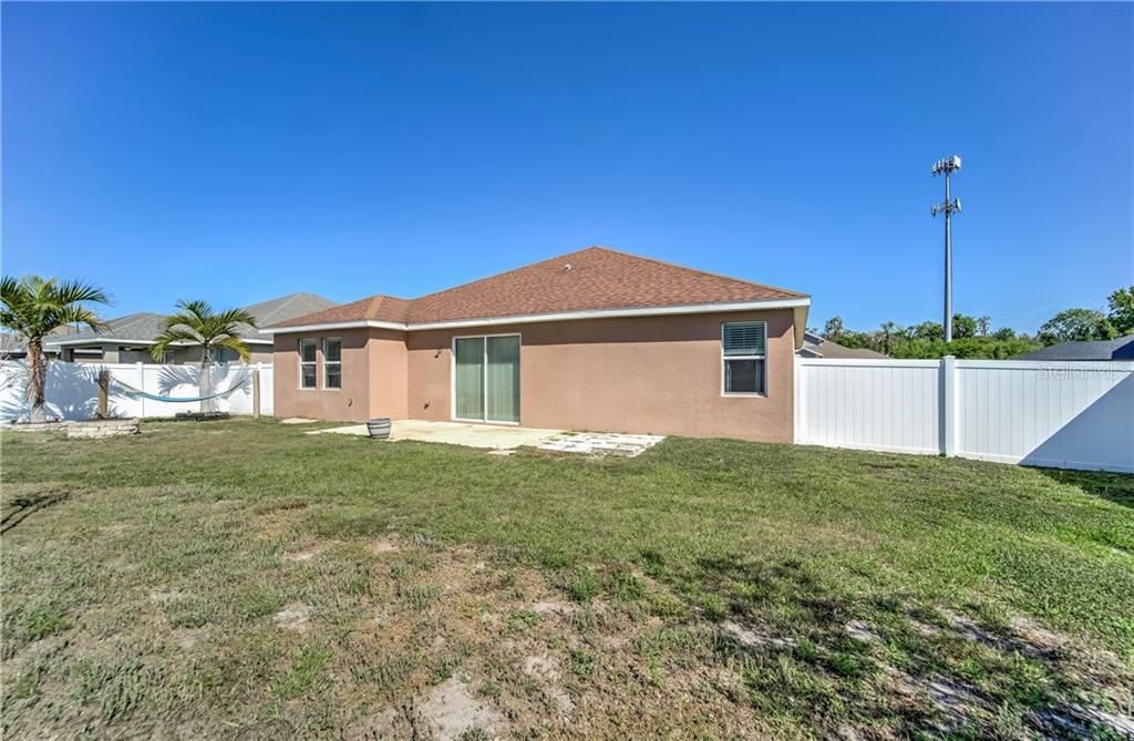Recently Sold: $329,900 (3 beds, 2 baths, 2342 Square Feet)