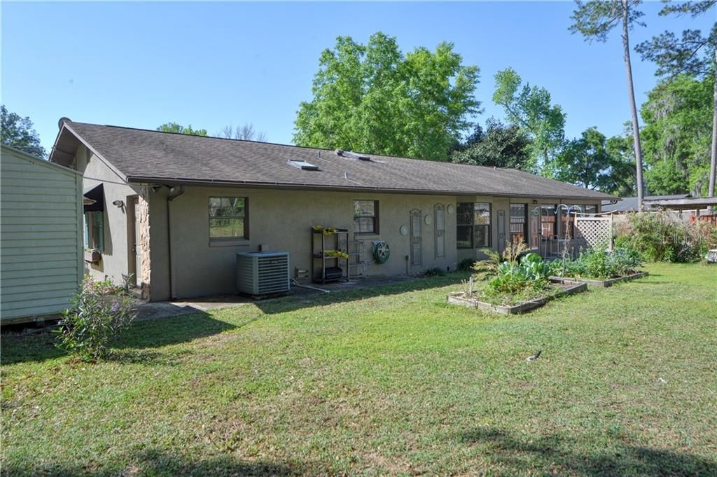 Recently Sold: $274,900 (3 beds, 2 baths, 2226 Square Feet)