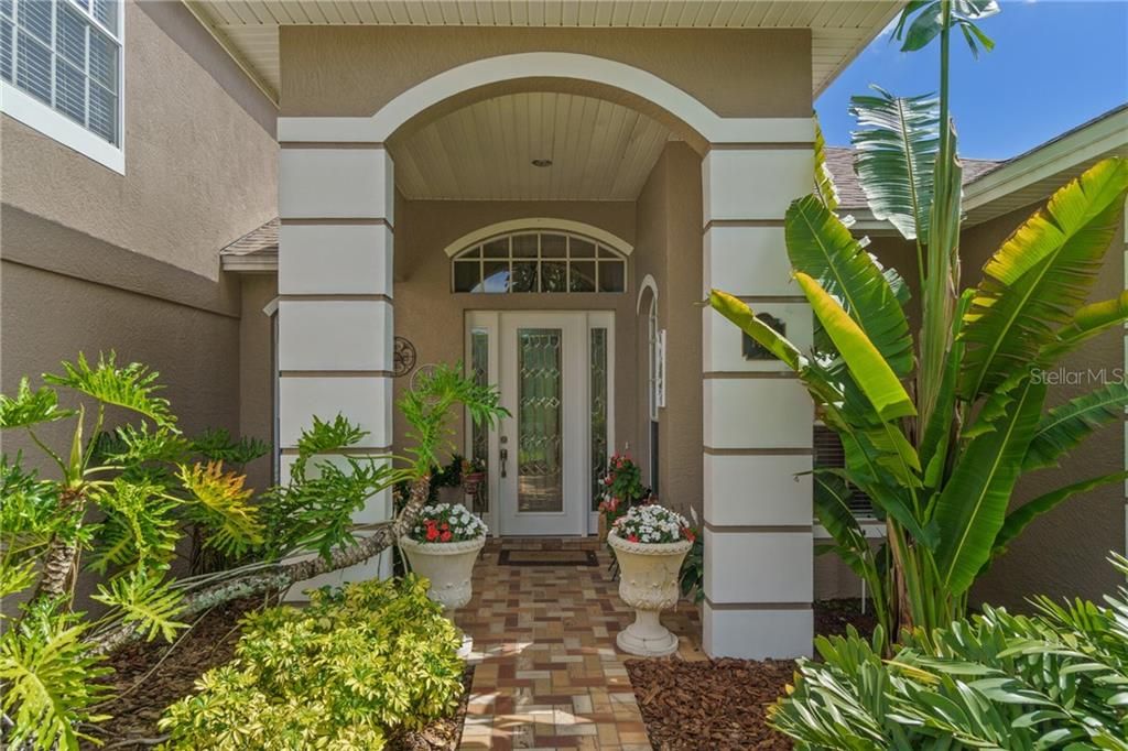Recently Sold: $675,000 (5 beds, 3 baths, 3730 Square Feet)
