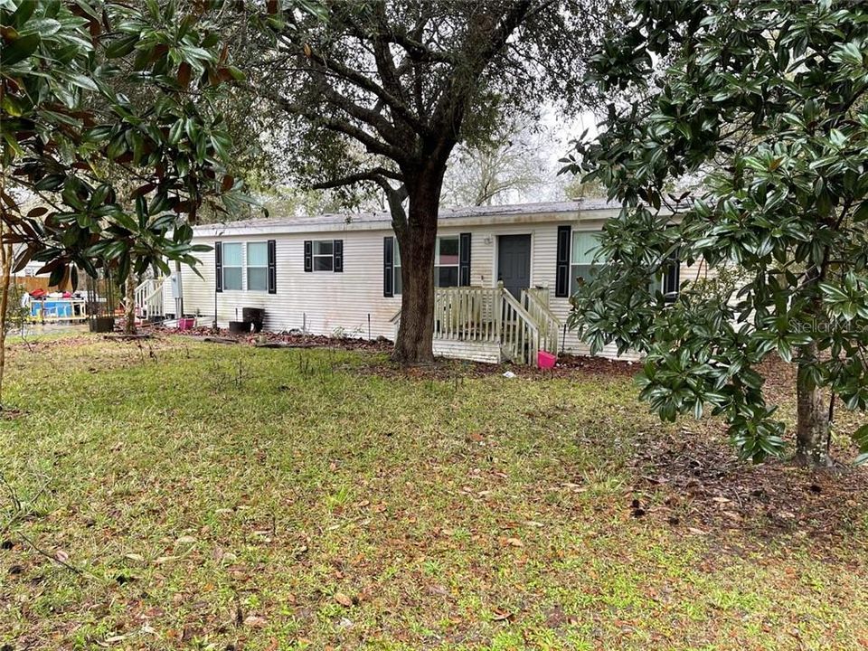 Recently Sold: $95,000 (3 beds, 2 baths, 2076 Square Feet)