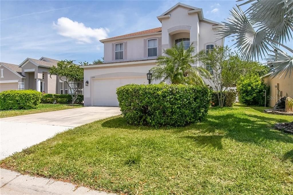 Recently Sold: $399,900 (3 beds, 2 baths, 2074 Square Feet)