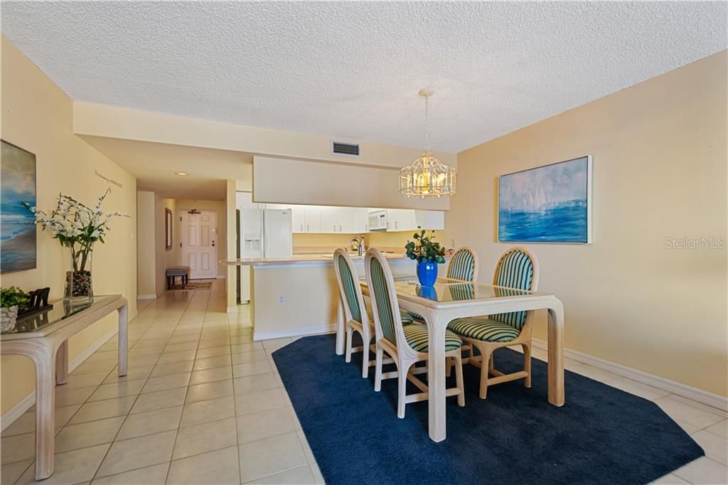 Recently Sold: $635,000 (3 beds, 2 baths, 1470 Square Feet)