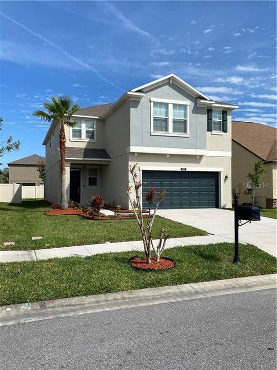 Recently Sold: $378,600 (4 beds, 2 baths, 2775 Square Feet)