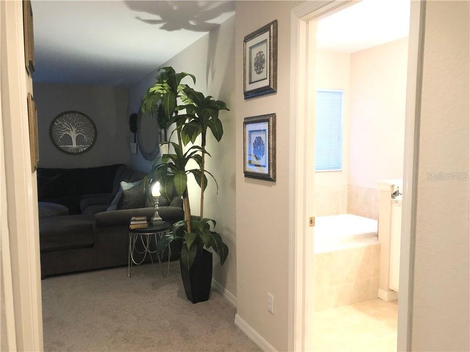 Recently Sold: $255,000 (3 beds, 2 baths, 2310 Square Feet)