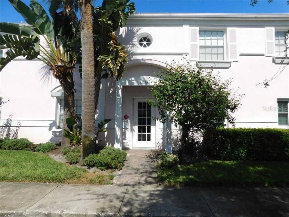 Recently Sold: $190,000 (1 beds, 1 baths, 665 Square Feet)