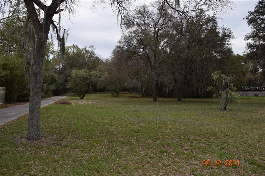 最近售出: $160,000 (1.01 acres)