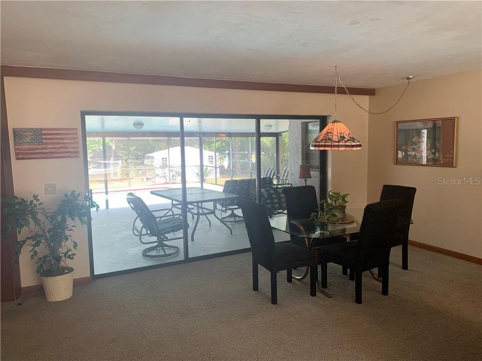 Recently Sold: $219,900 (2 beds, 2 baths, 1678 Square Feet)