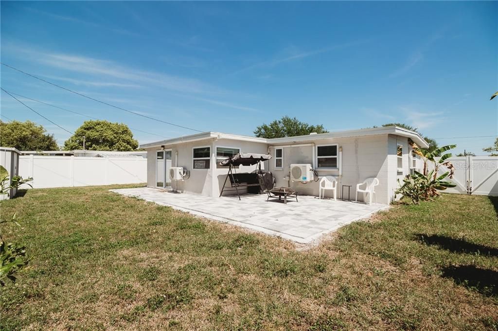 Recently Sold: $215,000 (3 beds, 2 baths, 1015 Square Feet)