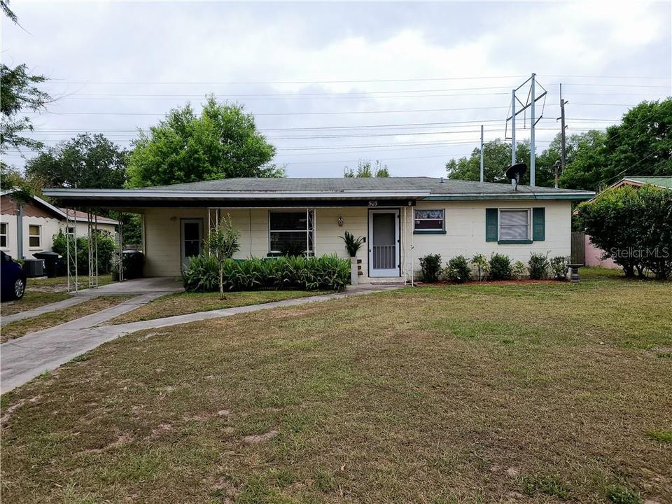Recently Sold: $150,000 (2 beds, 1 baths, 876 Square Feet)