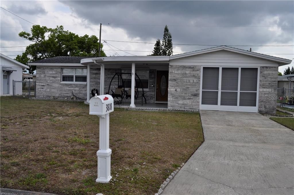 Recently Sold: $169,000 (2 beds, 1 baths, 1088 Square Feet)