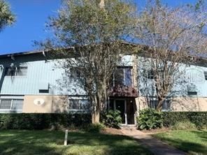 Recently Sold: $105,000 (2 beds, 1 baths, 881 Square Feet)