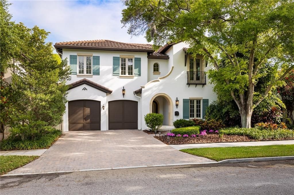 Recently Sold: $2,250,000 (4 beds, 4 baths, 4514 Square Feet)