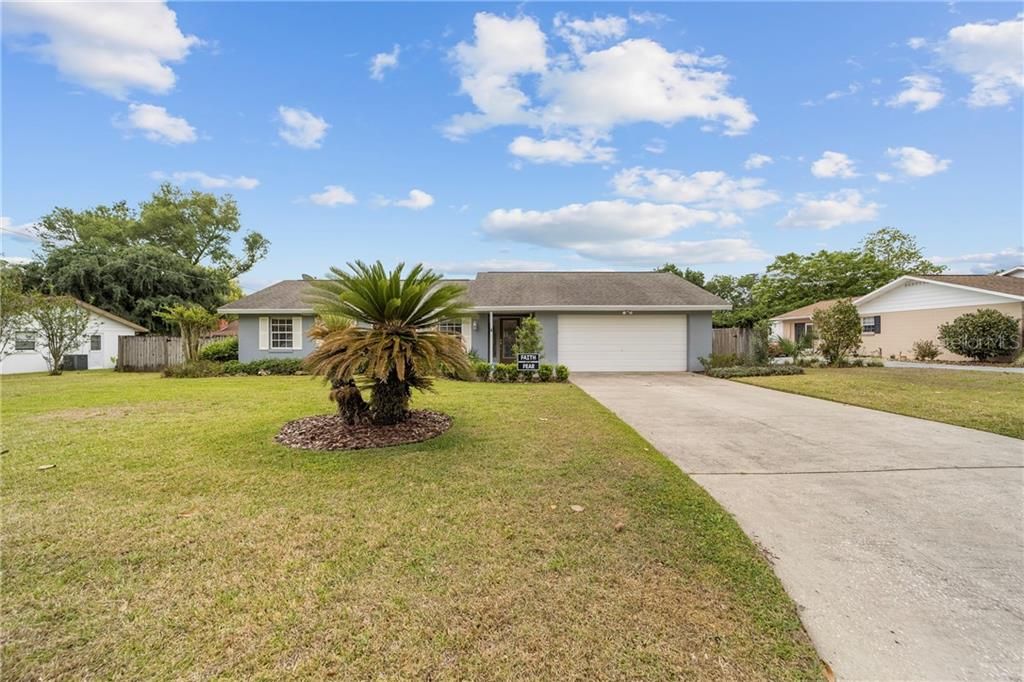 Recently Sold: $289,000 (3 beds, 2 baths, 2095 Square Feet)