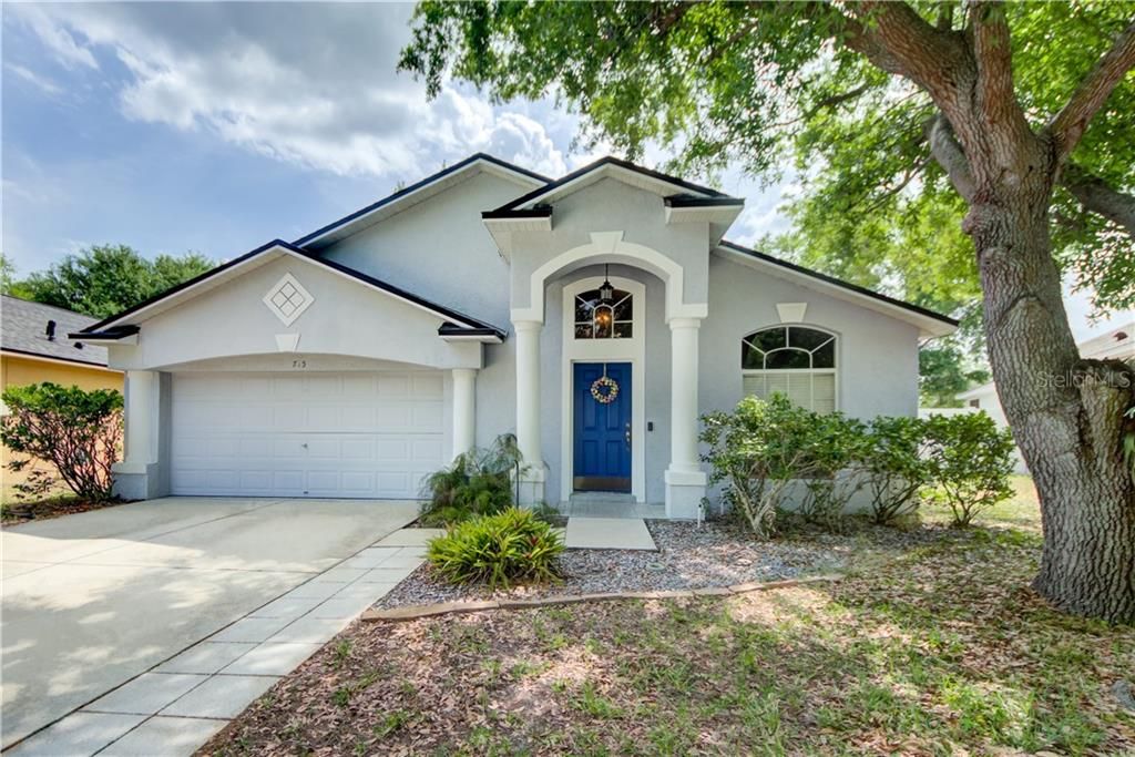 Recently Sold: $239,000 (3 beds, 2 baths, 1436 Square Feet)